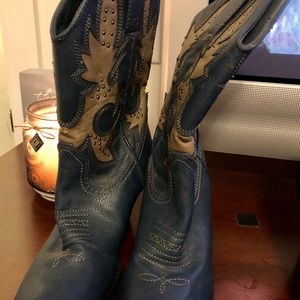 Cowboy boots